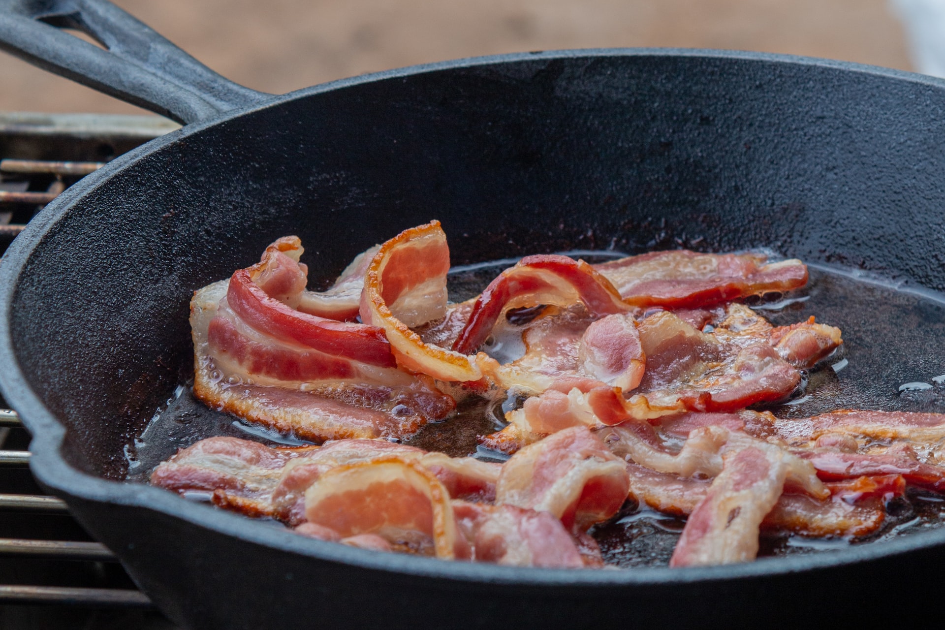 BREAKING! New Info on Bacon’s Cancer Risk Stuns Millions